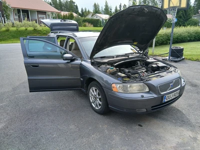 Volvo V70 2005, kuva 2/18