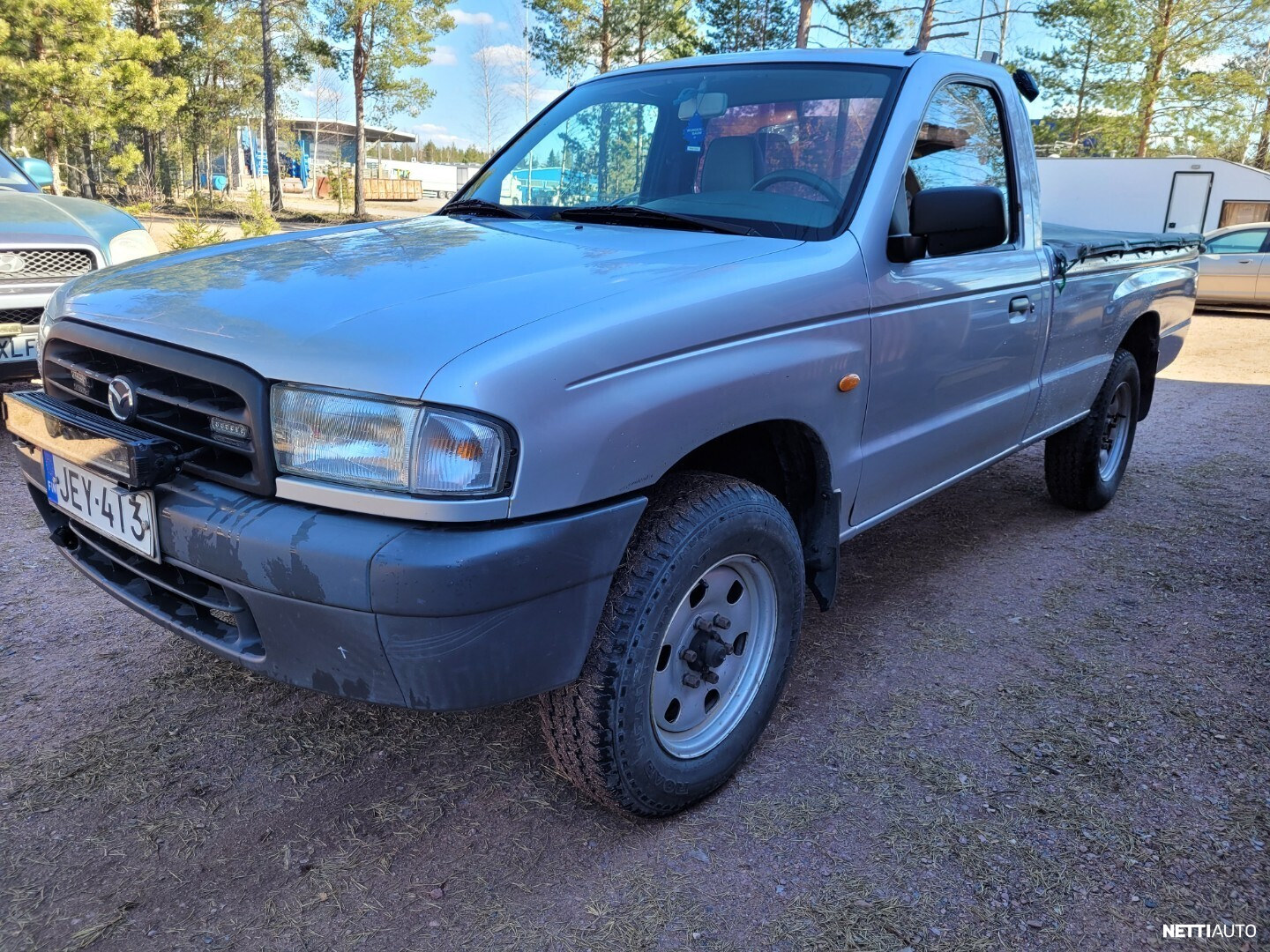 Mazda B2500
