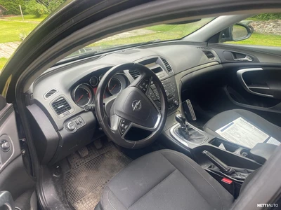 Opel Insignia 2009, kuva 7/8