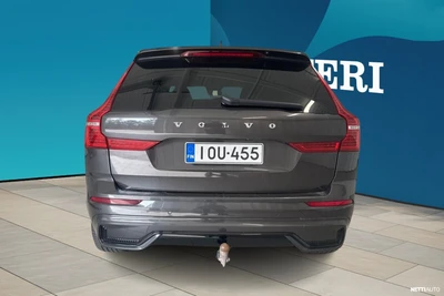 Volvo XC60 2022, photo 6/25