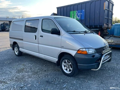 Toyota Hiace 2005, photo 7/13