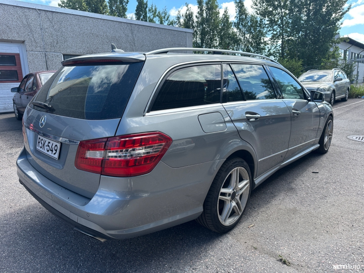 Mercedes-Benz E 2010, photo 6/12