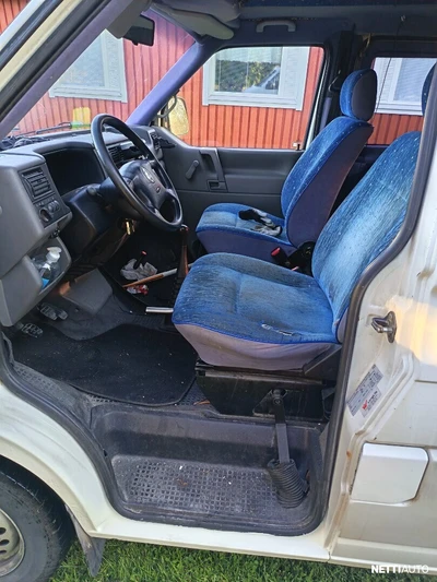 Volkswagen Caravelle 2000, photo 5/9