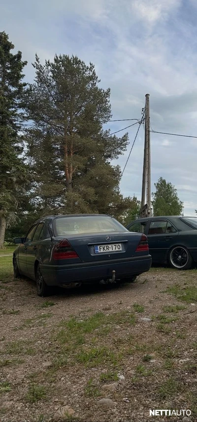 Mercedes-Benz 180 1994, kuva 2/5