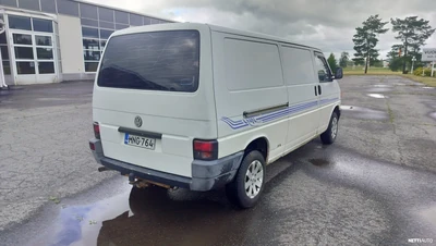 Volkswagen Transporter 1994, photo 4/13