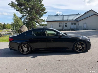 BMW 540 2017, photo 4/17