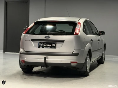 Ford Focus 1,6 100hv Trend M5 5-ov 2005, photo 7/21
