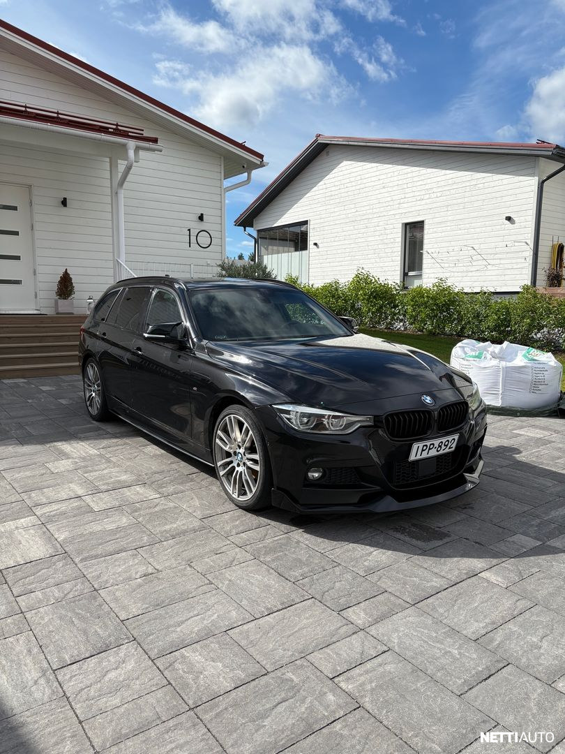 BMW 320