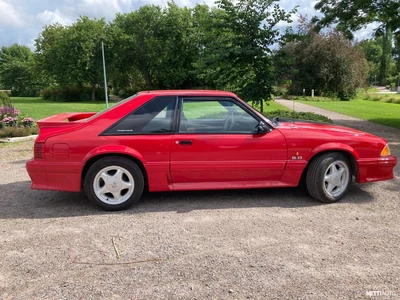 Ford Mustang GT 5.0 1991, kuva 2/9