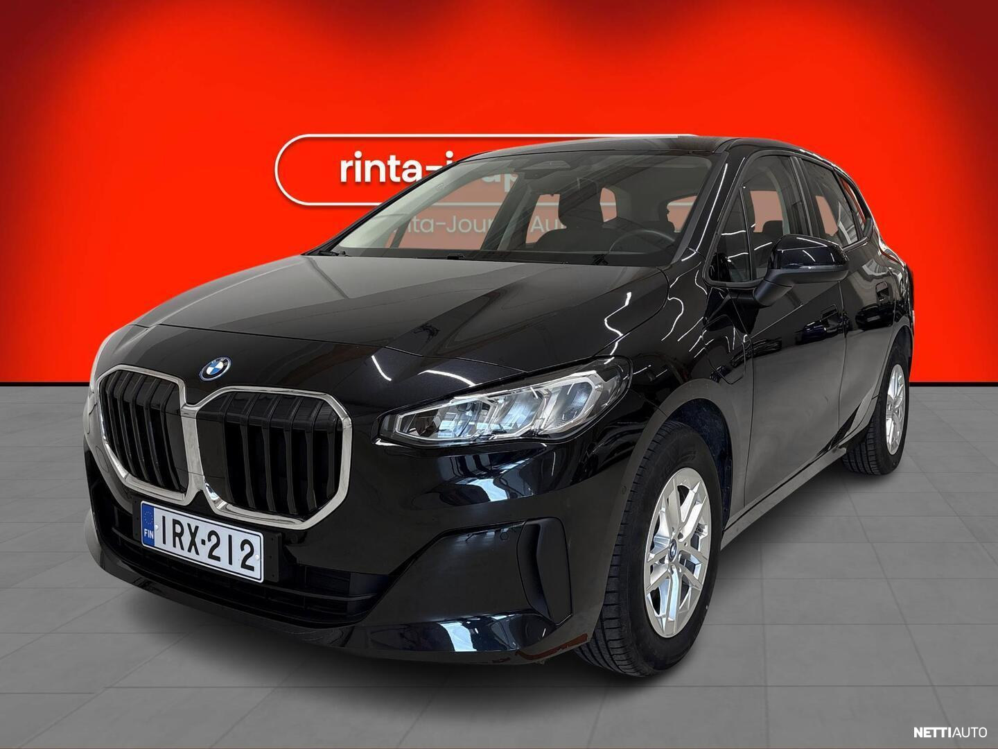 BMW 225
