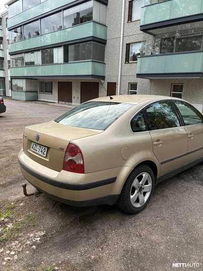 Volkswagen Passat 1.9tdi 2002, kuva 2/4