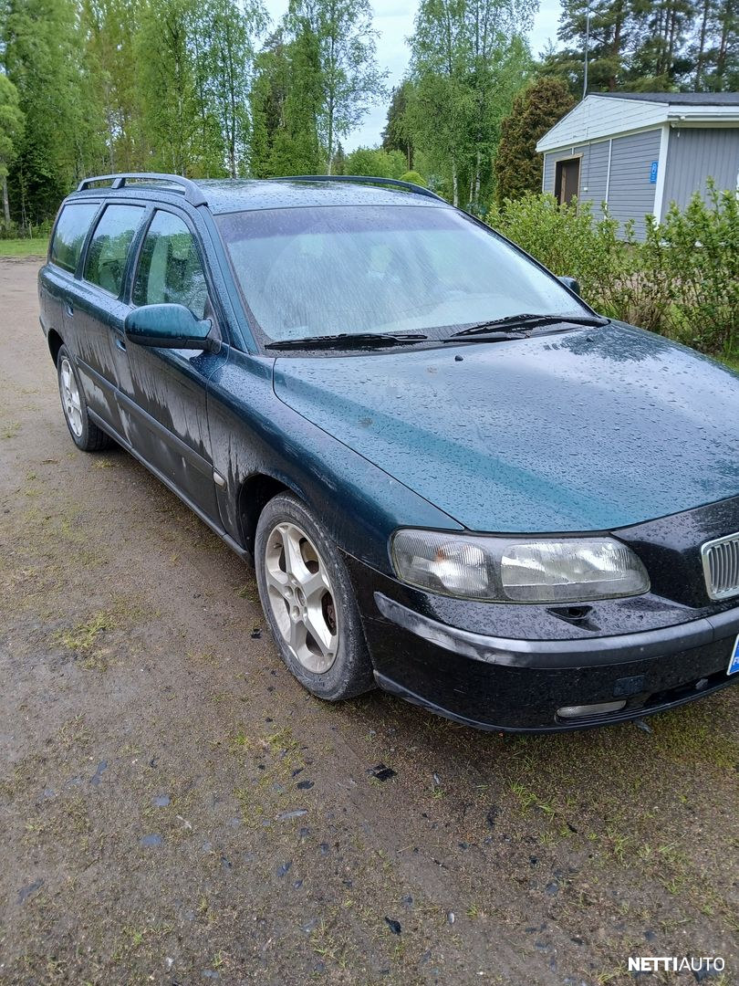 Volvo V70