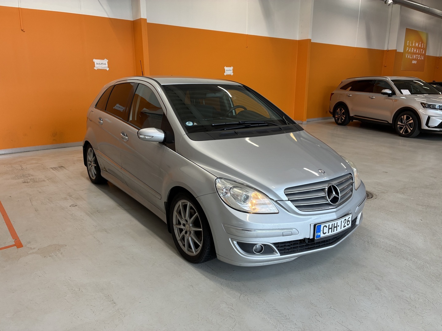 Mercedes-Benz B