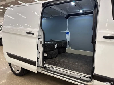 Ford Transit Custom 2021, photo 5/21