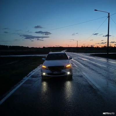 Mercedes-Benz C 2008, kuva 3/13