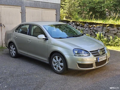 Volkswagen Jetta 2007, photo 3/9