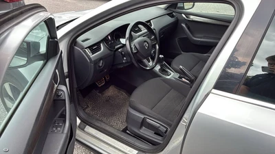 Skoda Octavia 2,0 TDI 184 4x4 Scout DSG 2015, kuva 5/8