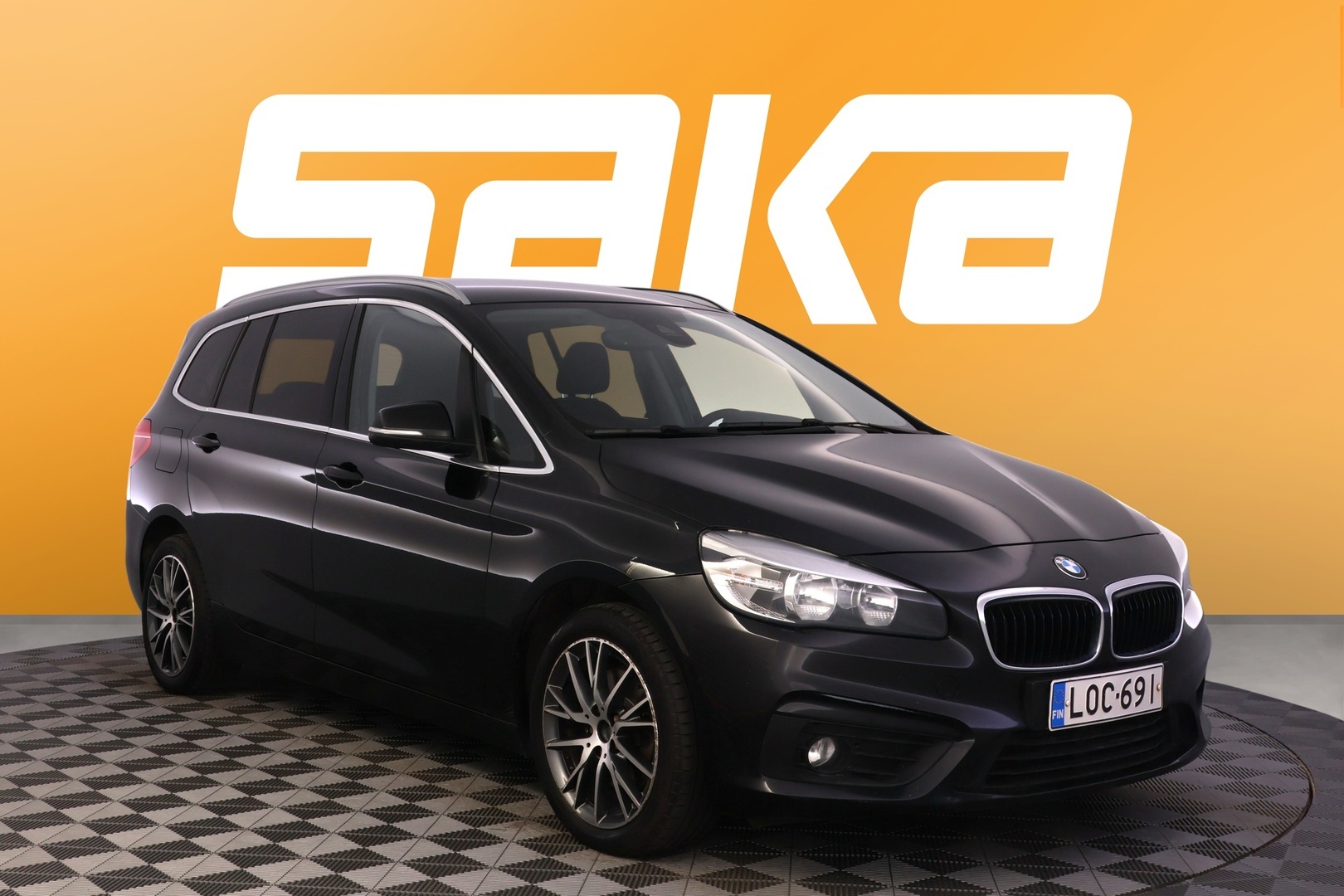 BMW 218