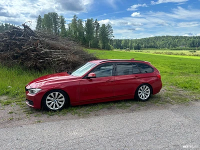 BMW 320 2015, photo 2/24