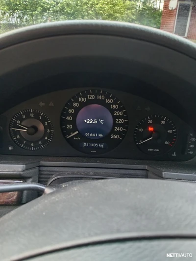 Mercedes-Benz E 2003, photo 5/7