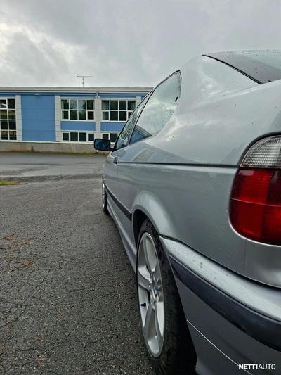 BMW 323 tiA Compact 2,5 1997, kuva 6/10