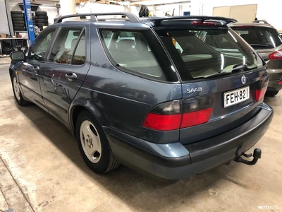 Saab 9-5 2,3T 210hv wagon SE 1999, kuva 6/37