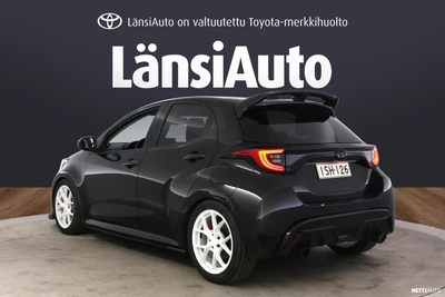 Toyota Yaris 1,5 Hybrid 116 Intense Plus 2025, kuva 7/41