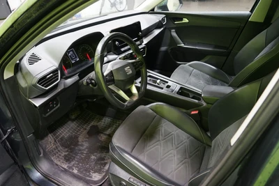 Seat Leon Sportstourer 2022, photo 5/11