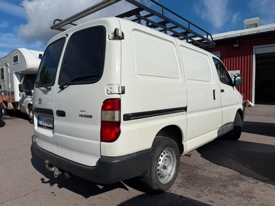 Toyota Hiace LYHYT, ILMASTOITU. 2+2+2 2007, kuva 3/16