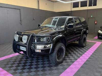 Toyota Hilux SURF 2000, kuva 4/38
