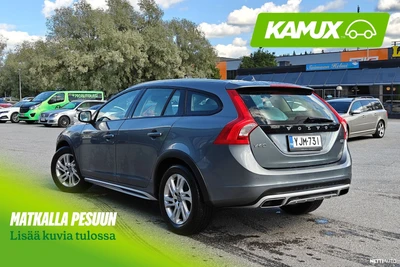 Volvo V60 Cross Country 2017, kuva 2/6