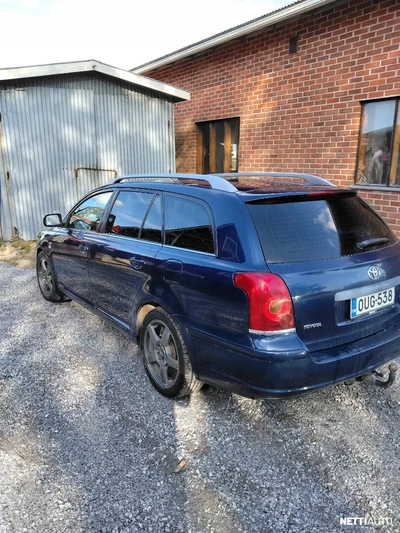Toyota Avensis 2004, kuva 4/8