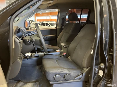 Nissan Navara 2009, kuva 6/9