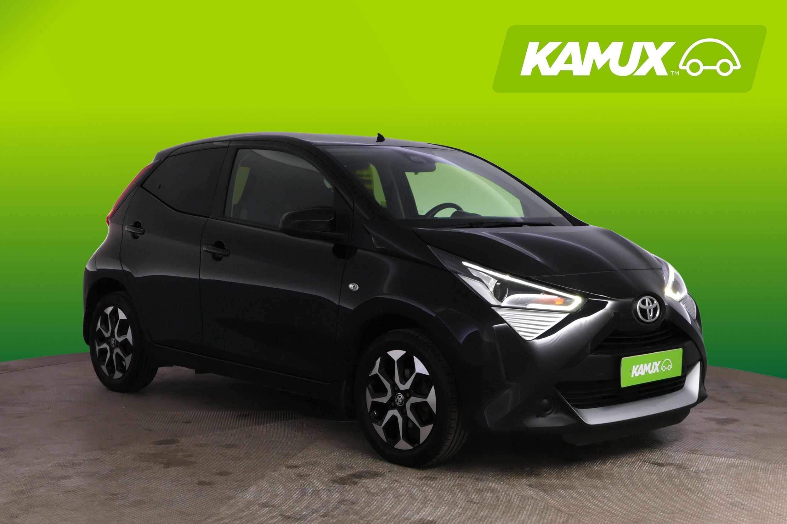 Toyota Aygo 1.0 VVT-i x-play Online Edition 5ov *JUURI HUOLLETTU!*