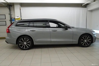 Volvo V60 2025, photo 3/16