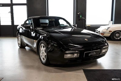 Porsche 944 S2 Cabriolet 1991, kuva 3/23