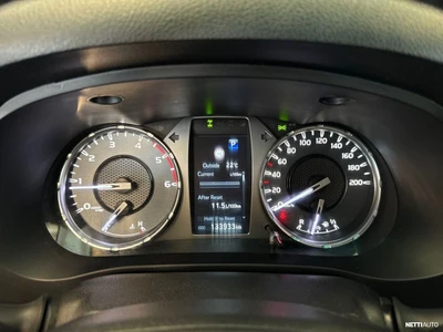 Toyota Hilux 2022, photo 3/22