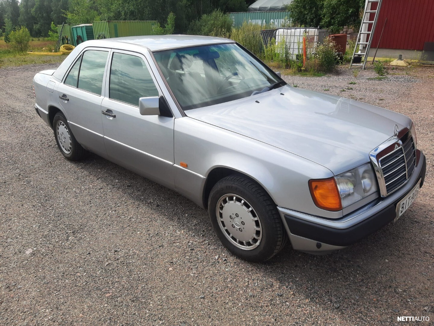 Mercedes-Benz 300