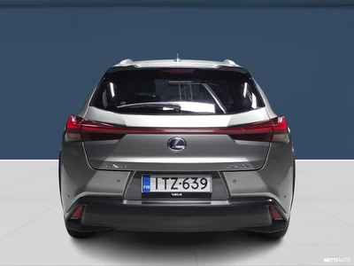 Lexus UX 2020, kuva 5/17