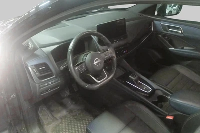 Nissan Qashqai 2023, photo 3/5