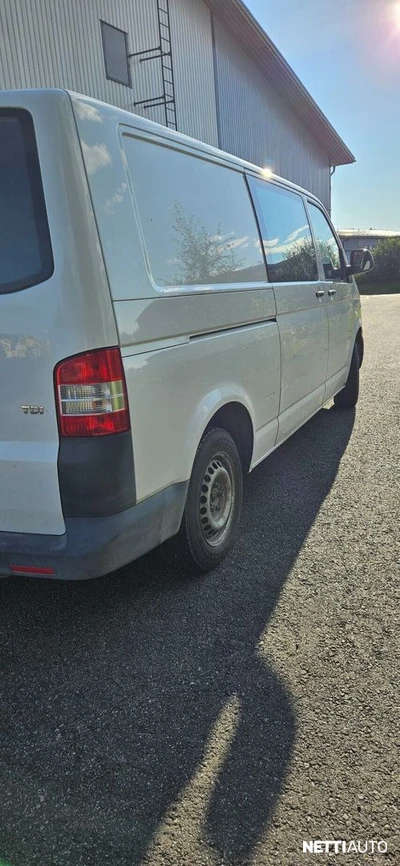 Volkswagen Transporter 2011, photo 7/20