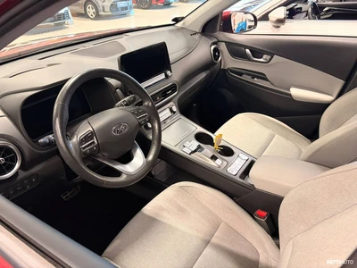 Hyundai Kona 2023, photo 2/2