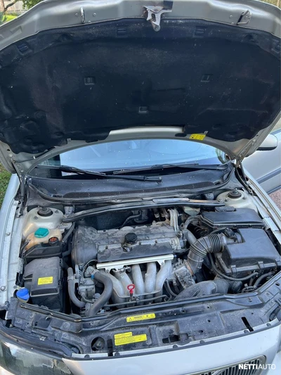 Volvo V70 2002, kuva 3/10