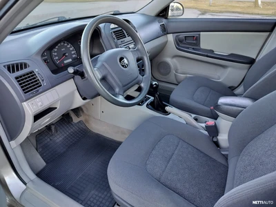 Kia Cerato 1,6 EX HB 5D 2006, kuva 5/8