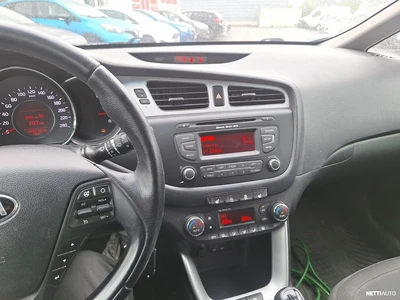 Kia Ceed 1,6 ISG EX 5D EcoDynamics 2015, kuva 8/8