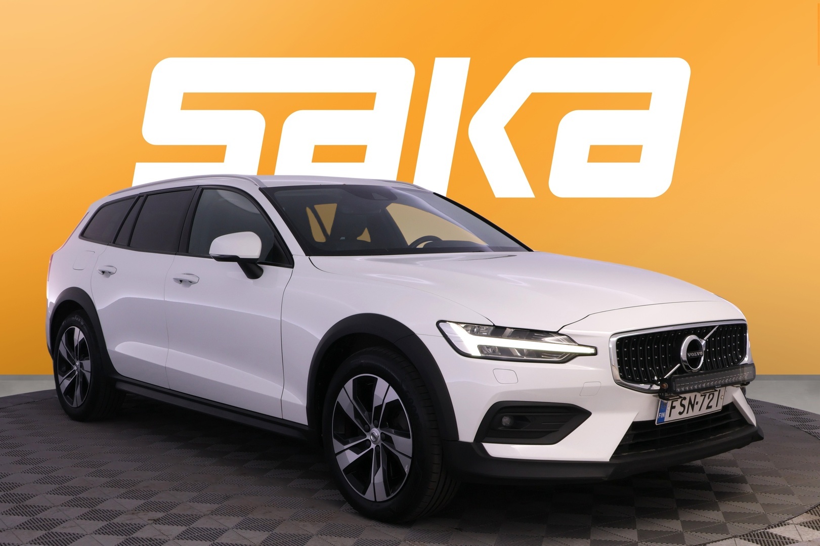 Volvo V60 Cross Country