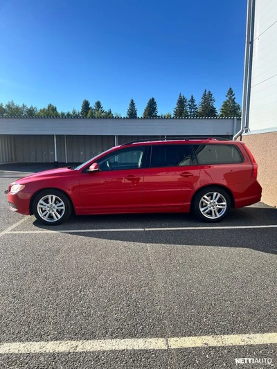 Volvo V70 1,6D DRIVe aut 2012, kuva 2/16