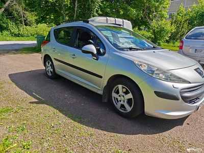 Peugeot 207 Wagon Trendy 120 Platinum 2008, kuva 2/17