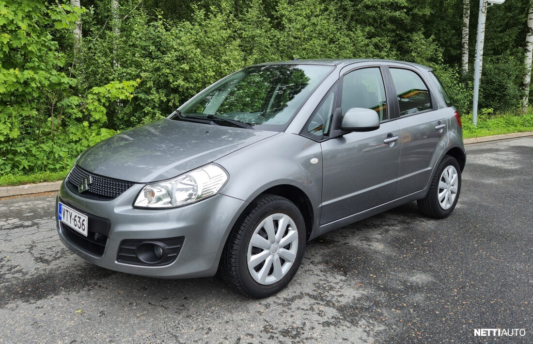 Suzuki SX4