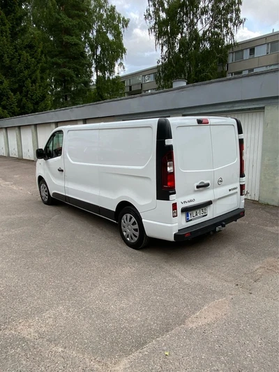 Opel Vivaro 2019, kuva 1/4